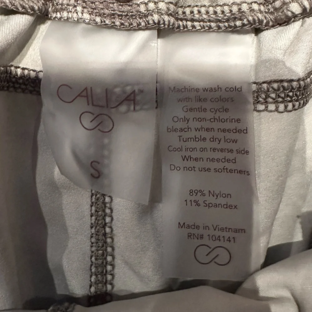 Calia by Carrie Underwood Camouflage Cargo Shorts - Green and Gray - Picture 3 of 3